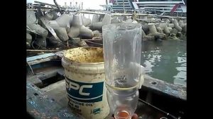 Teknik Mancing Unik Menggunakan Botol Air Mineral Bekas
