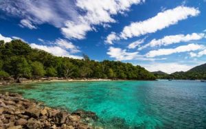 10 Spot Mancing paling Asik di Indonesia