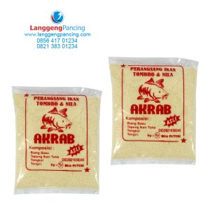 Pelet Akrab Putih Perangsang Ikan Tombro dan Nila